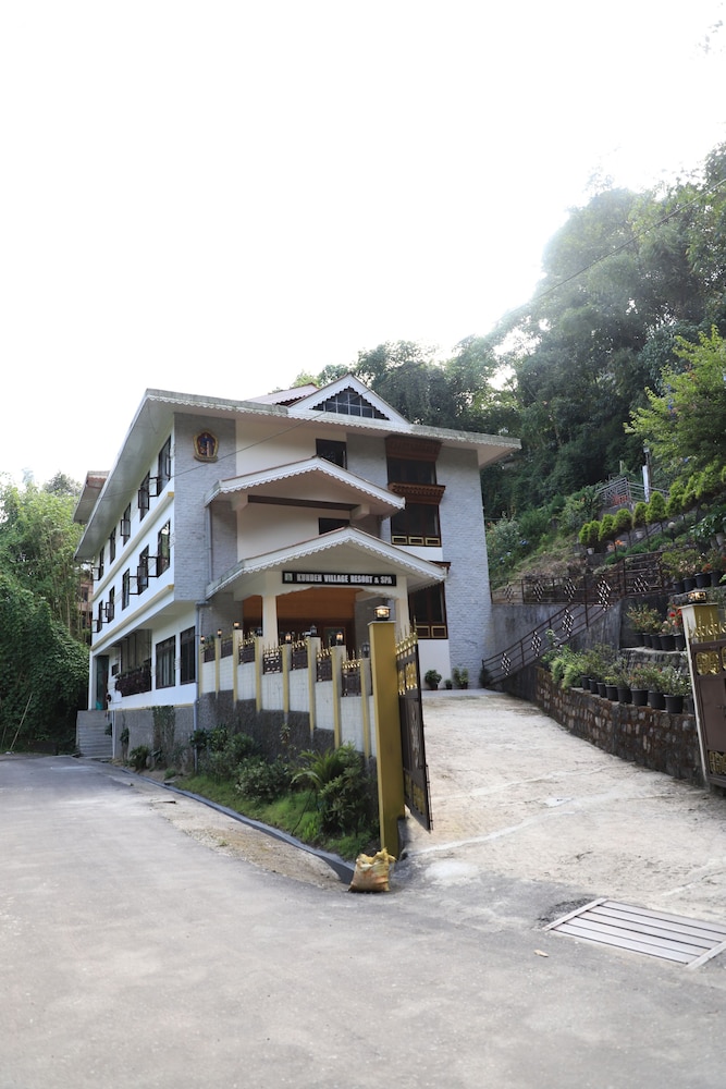 Kunden Fortune Resort Gangtok Near MG Marg