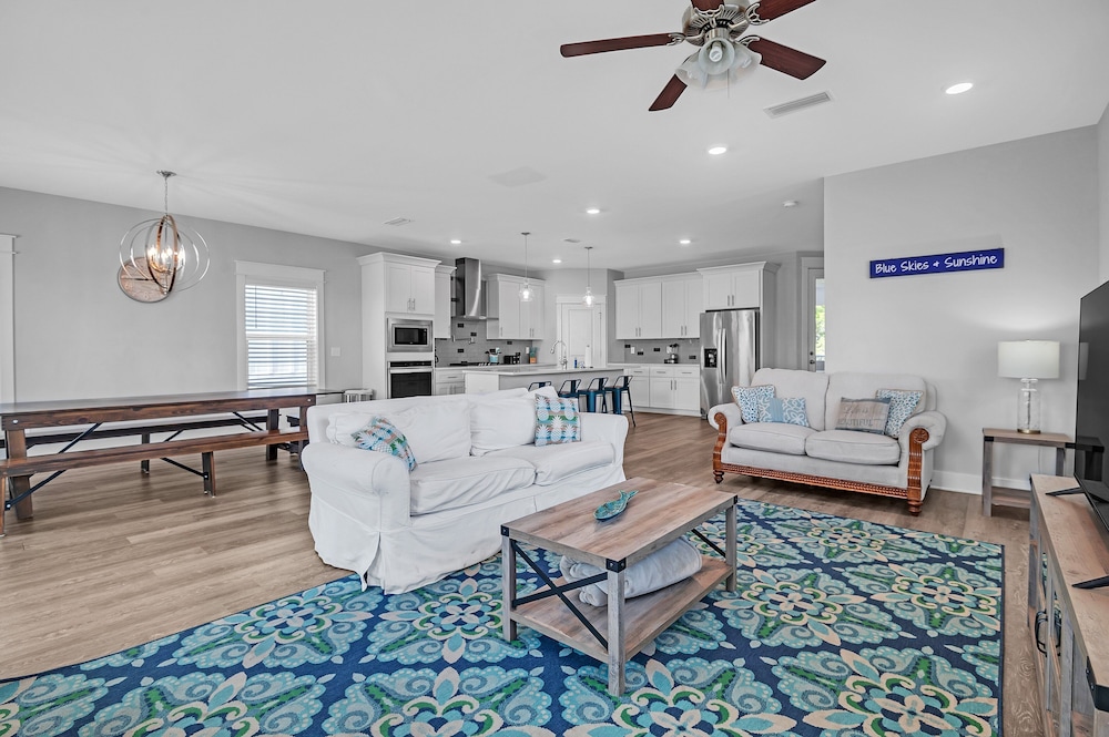 Pet Friendly Beach Retreat on 30a - Sleeps 14