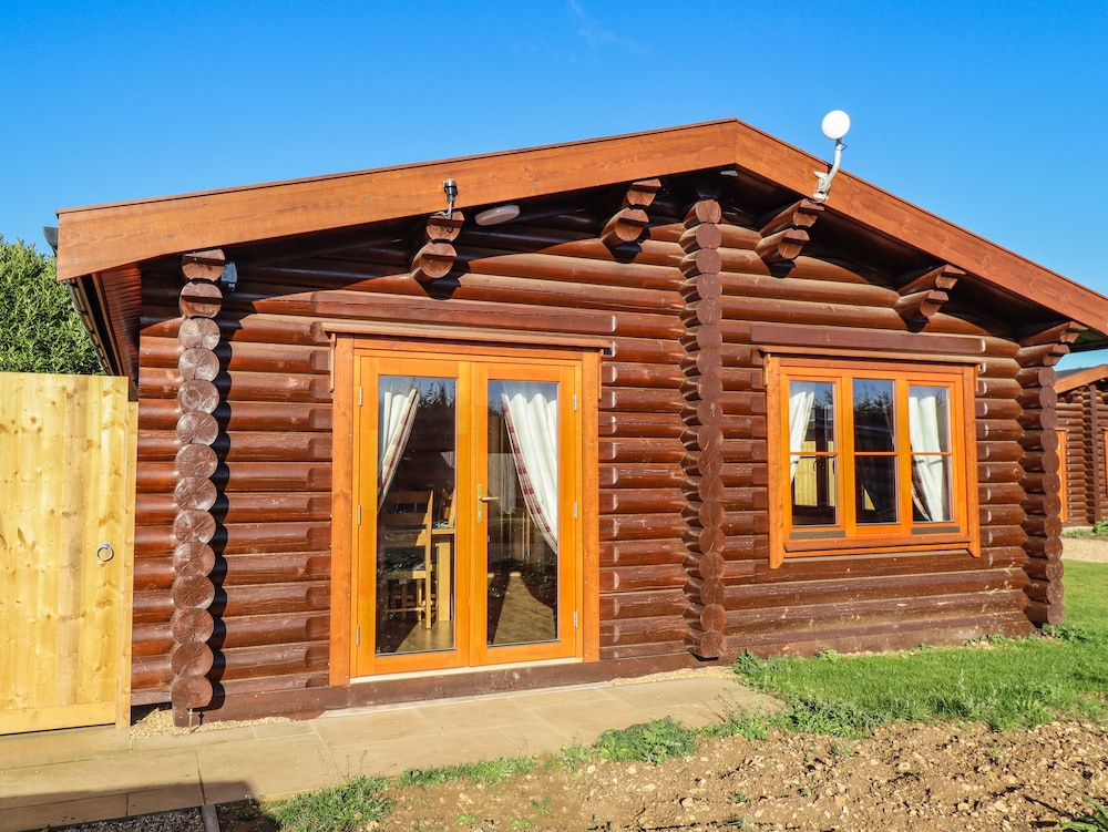 Elm Lodge