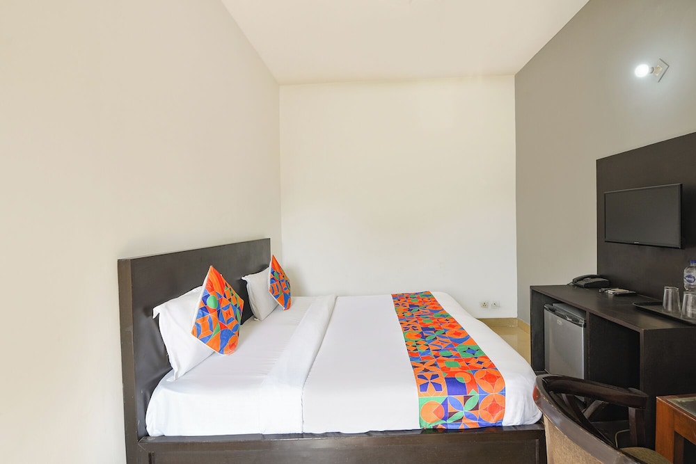Fabhotel Surajkund Residency
