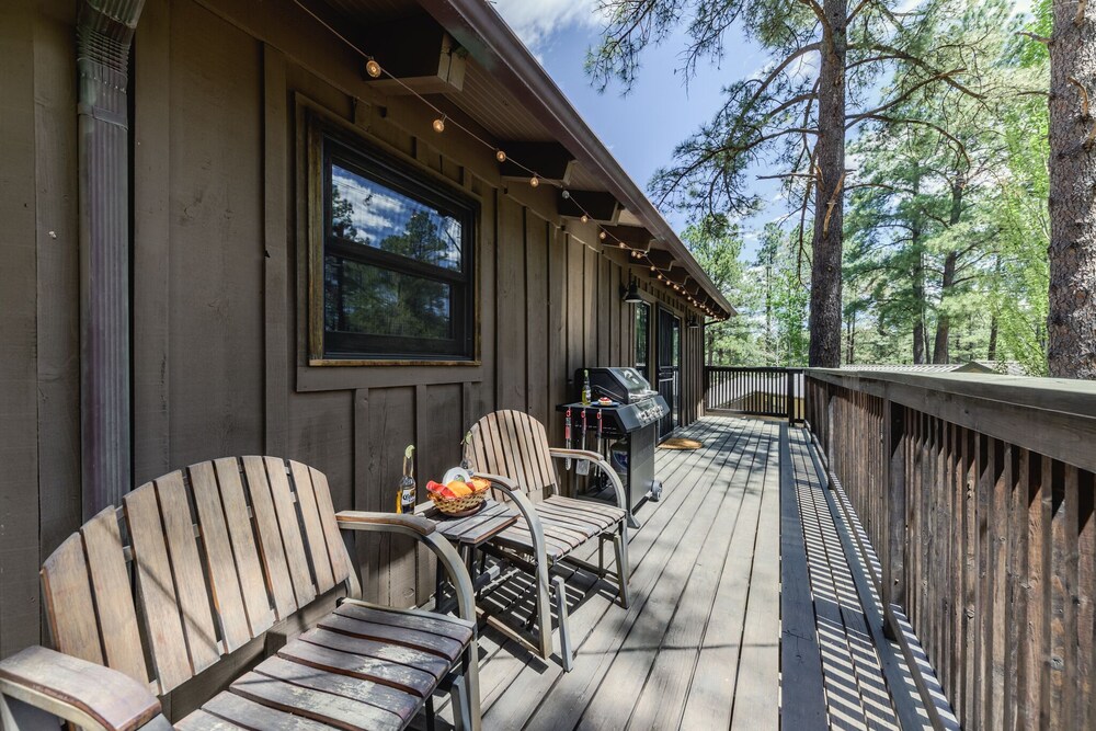Rustic Pines Retreat view 4