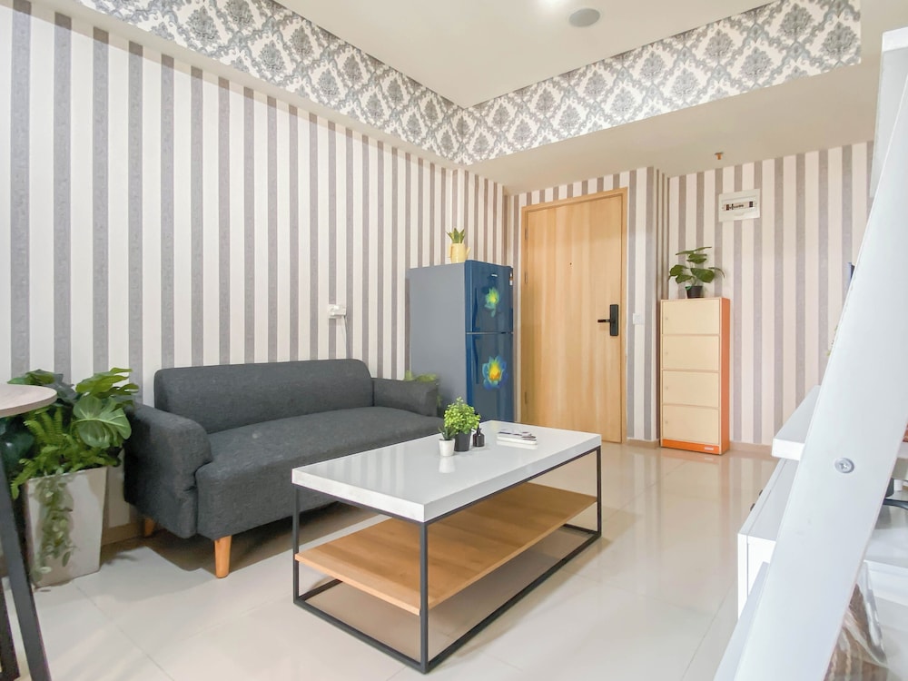 Monochrome 2Br Near Dian Harapan School At Apartment Meikarta