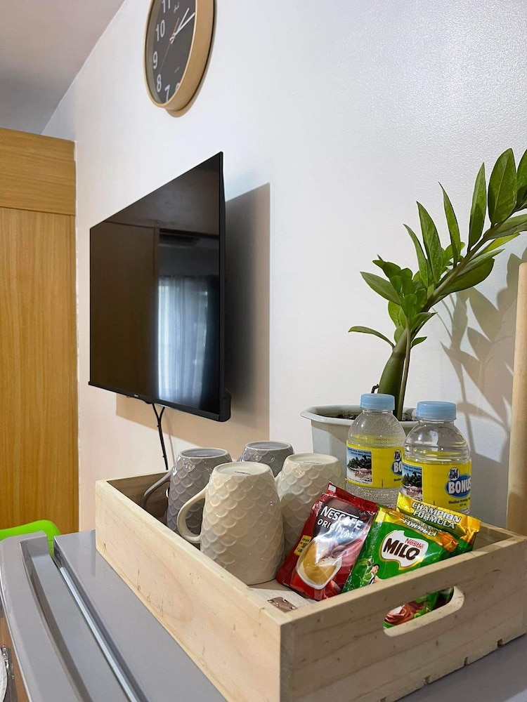 Shell Residences MOA by darpm