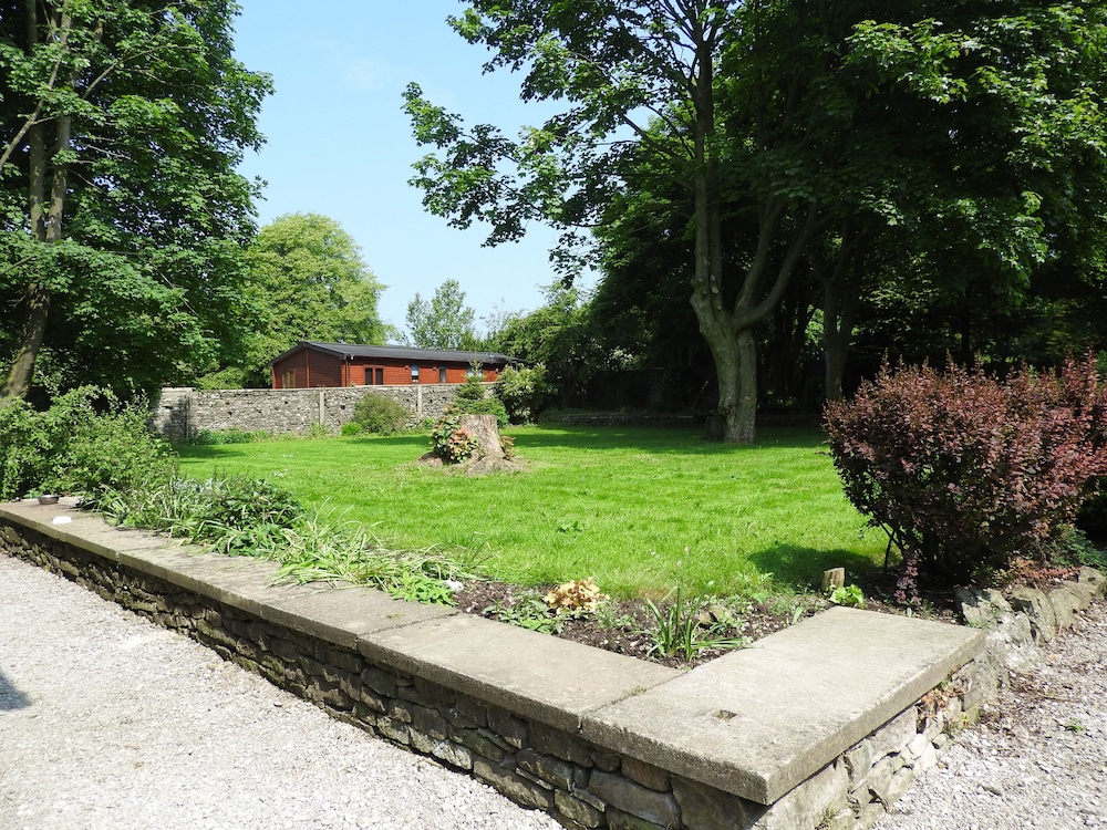 Newton House Hotel