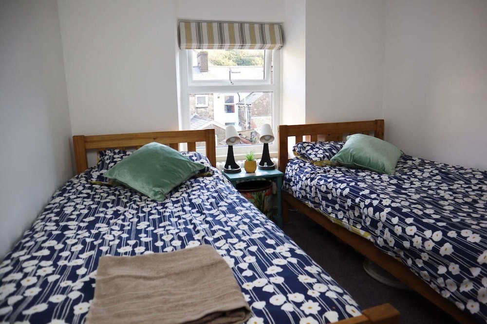 Park Square Retreat in Blaenau