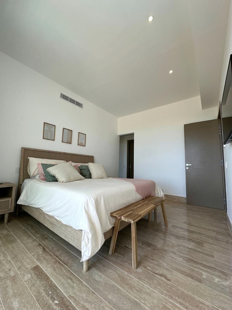 NEW 1BR apt in Exclusive Tower in Cap Cana