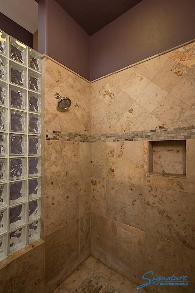 South by Southwest - Signature Vacation Rentals