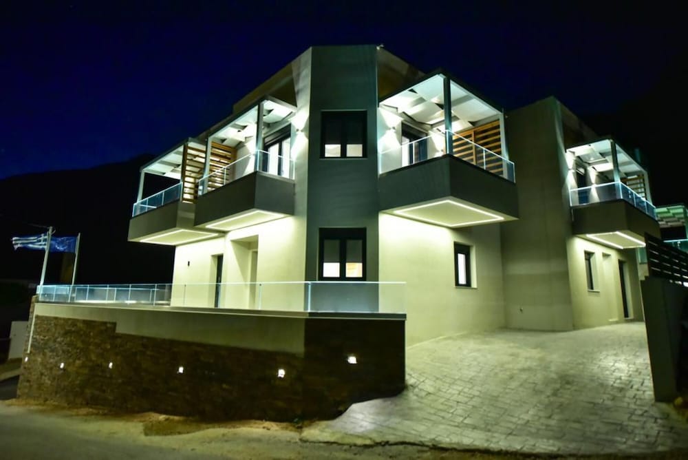 Glaukos - Crete Southside Villas