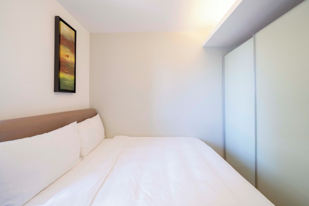 Tyms Bright 2BR 1BA Apt Yongxin Century