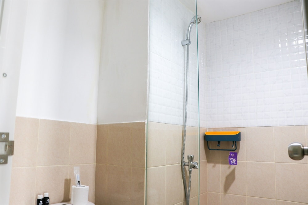 Spacious and Good 2BR at Podomoro Golf View Apartment