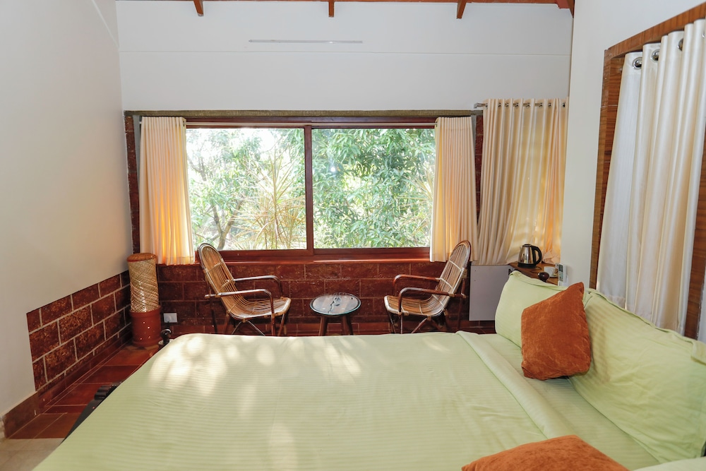 Neelambari Ecotourism Thrissur Aratupuzh