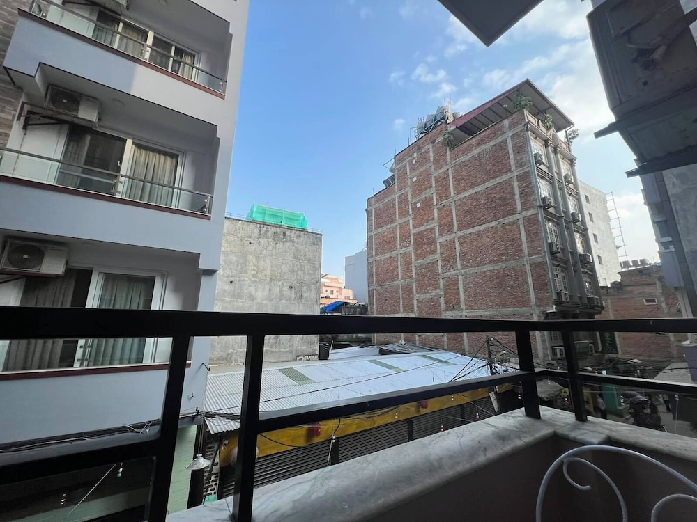 Hotel New Era