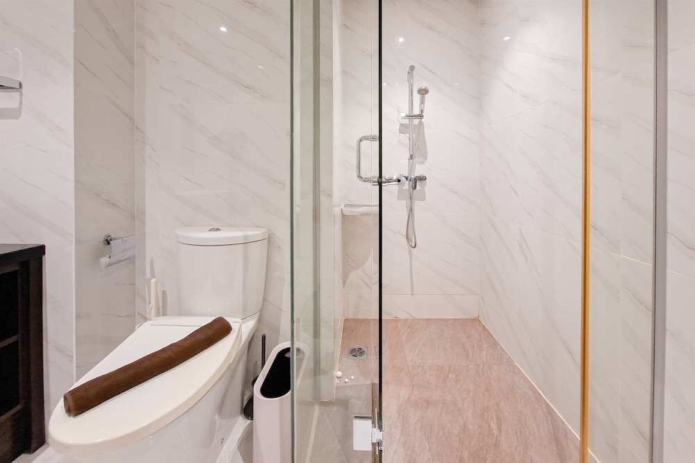 Minimalist 1Br Branz Bsd City Apartment Near Aeon Mall