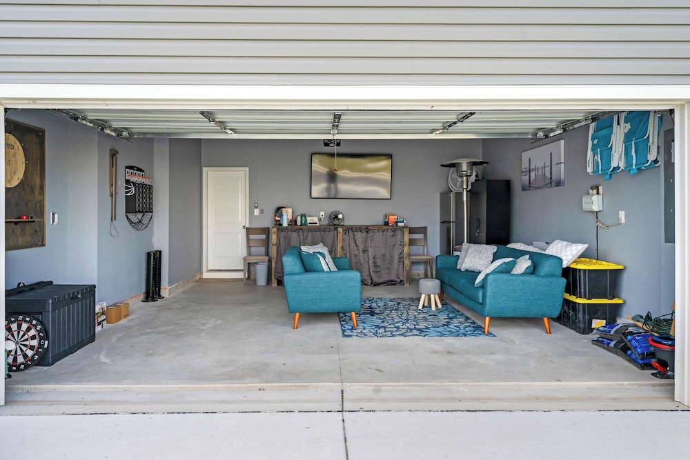 Schooner Landing 2 Sleeps 12