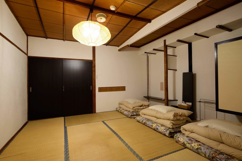 Irori Guesthouse Tenmaku - Hostel