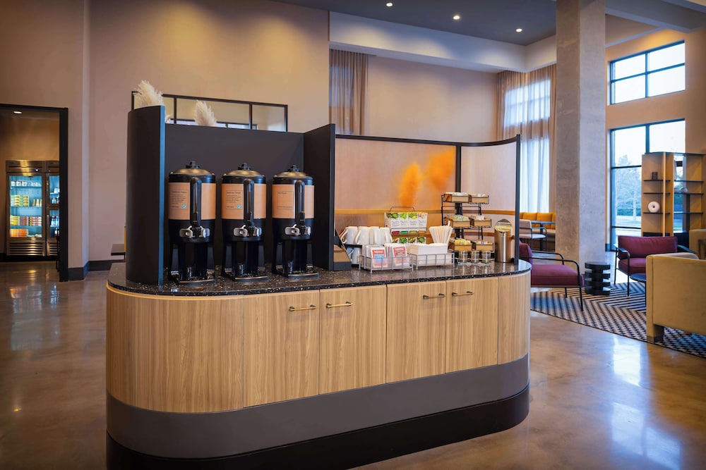 Hyatt Place Nashville Green Hills - Property Image 10