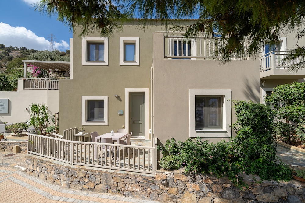 Blue View Villas