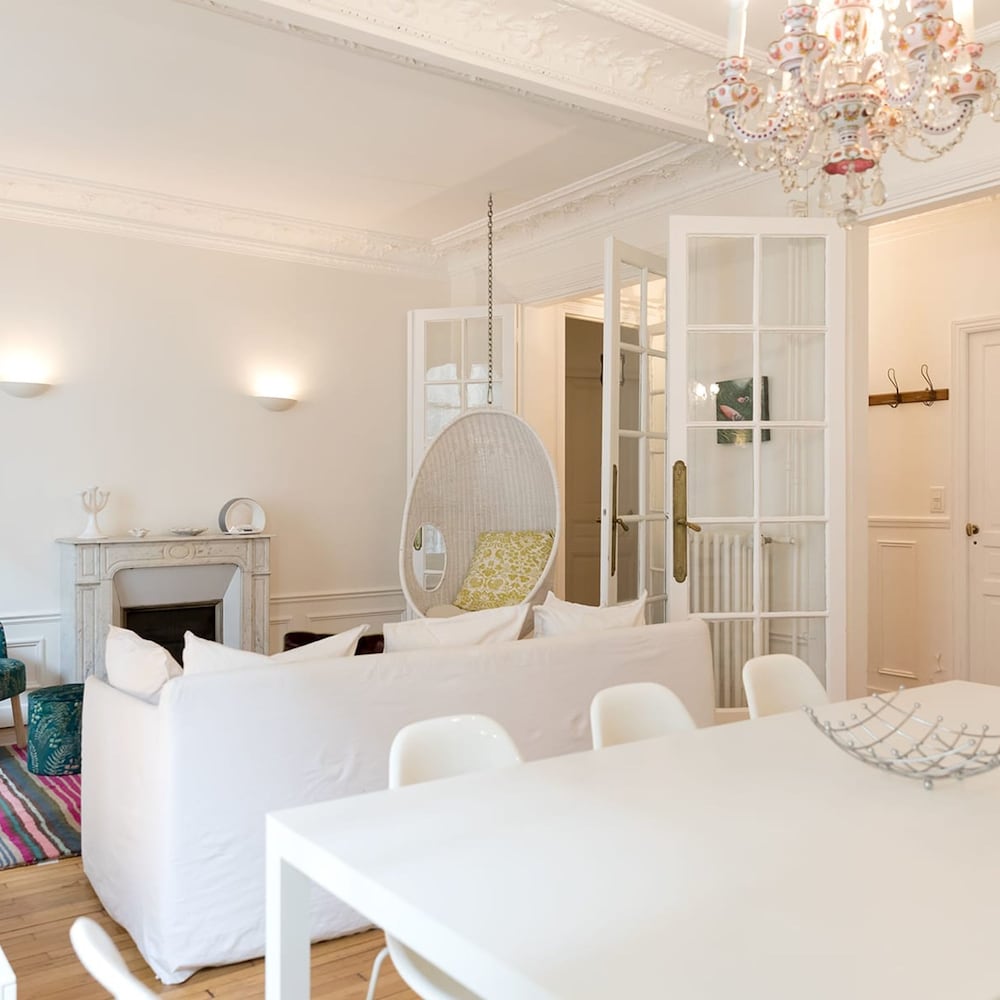 White Sacr I Beautiful 2-bedroom in Montmartre