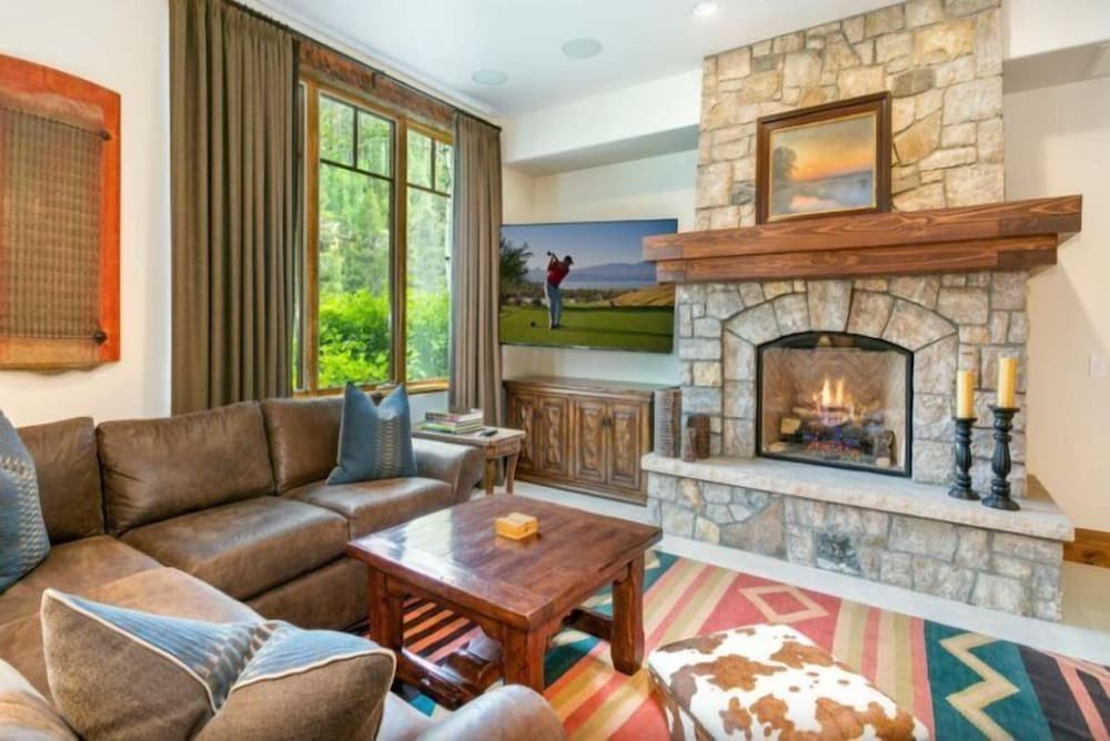 Vail_gore_creek_bergrose_5bd