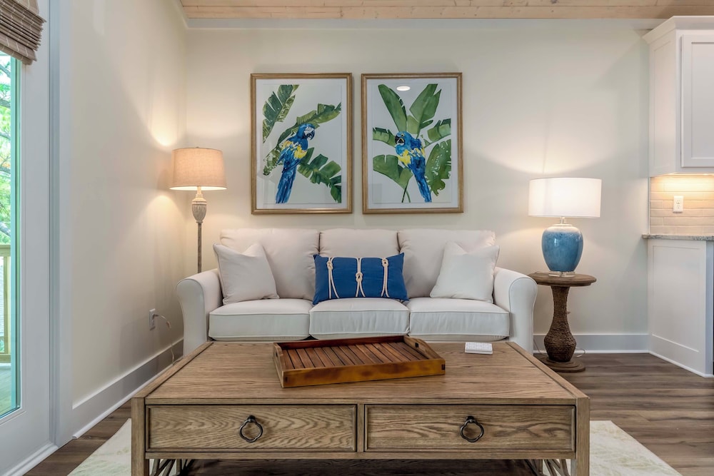 Fish, Kayak & More: Bayfront Gem in Dauphin Island