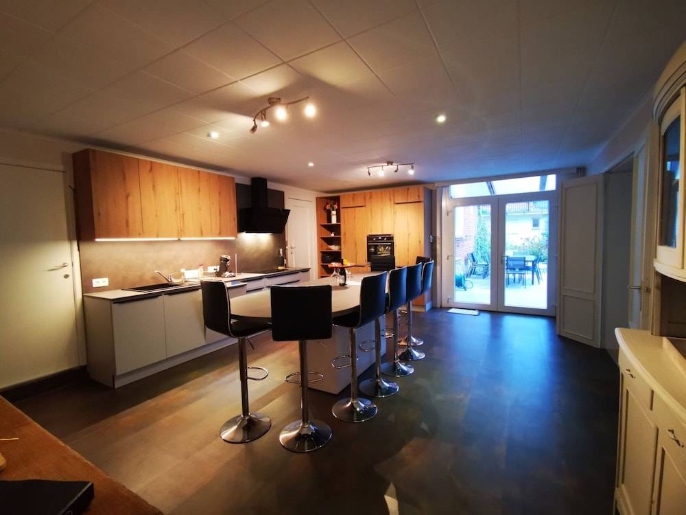 Luxurious Holiday Home in Hamoir With Terrace