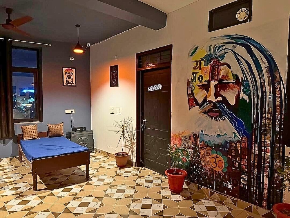 Skyard Hostel & Homestay (Harsil Valley)