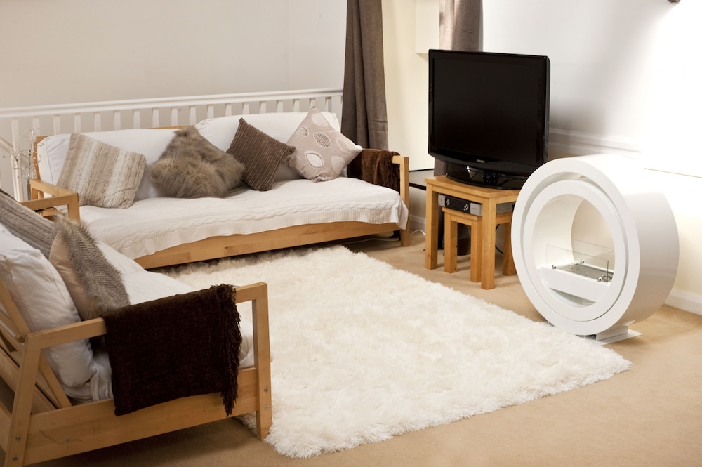 Bryn Melyn Farm Cottages- 5 Luxury Cottages In A Stunning Setting with Wood Fired Hot Tub view 2