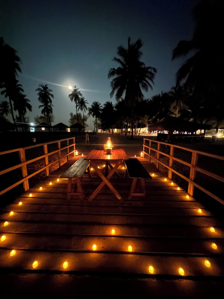 Sea Shells Beach Resort