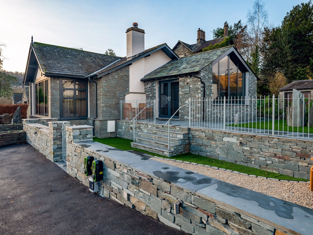 Landower House