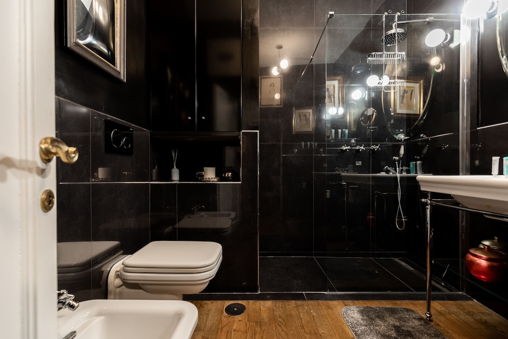 Chic and Style in Historical Via Giulia