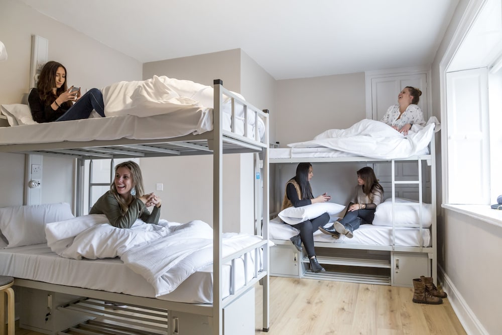 Gardiner House Hostel