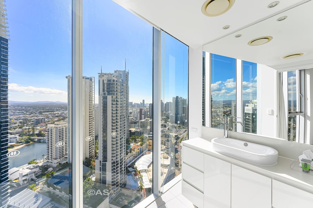 H Residences - Apartment Stay Private