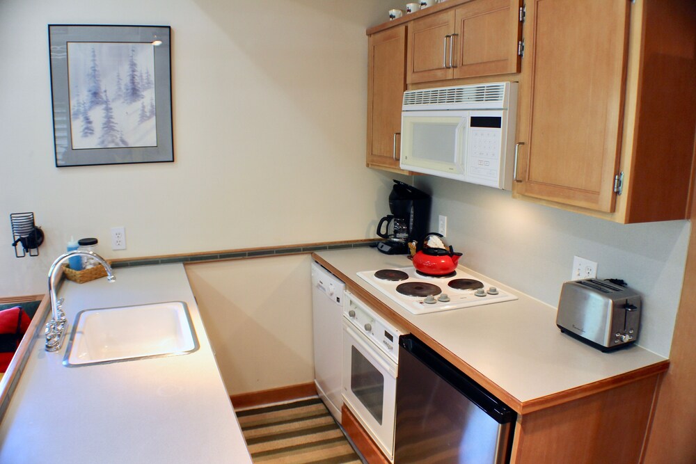 Crystal Chalets Condominiums at Crystal Mountain Ski Resort