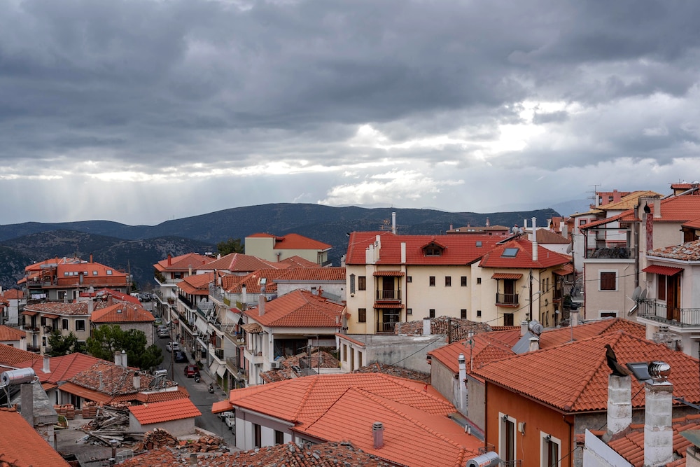 Lykovrisi guest house