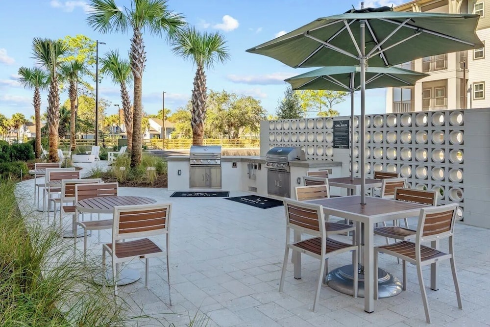Landing Furnished Apartments - Orange Beach