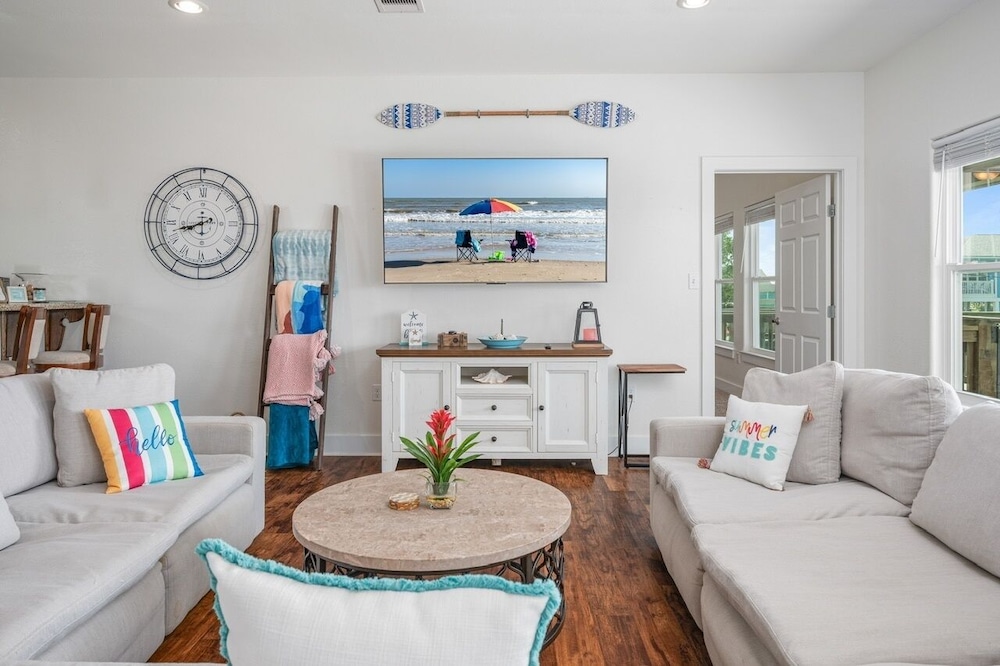 Life's A Beach 3 Bedroom Home