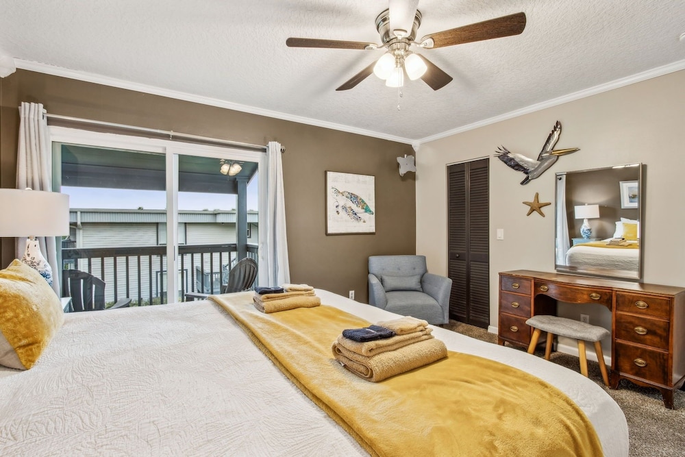 Fernandina Shores 6355 2 Bedroom Condo