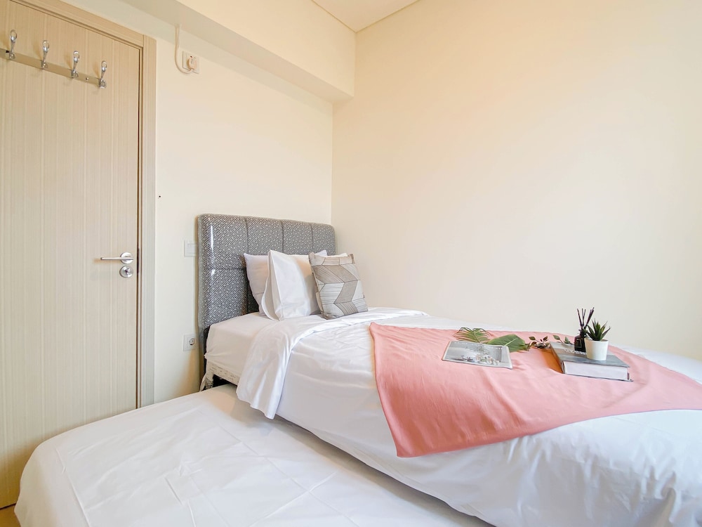 Soft Scandinavian 3Br At Meikarta Apartment