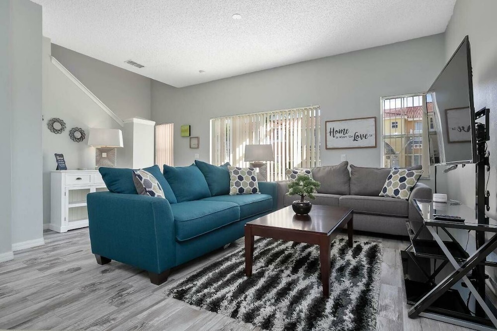 Quiet Resort 3BR Nature Walk 20min to Disney