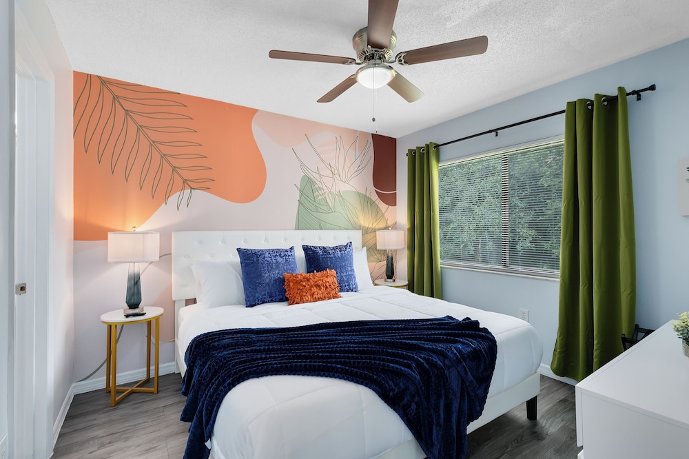 Oasis Apartment Homes