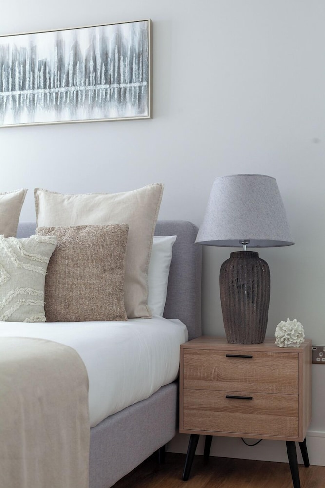 The Ealing Luxury Flat