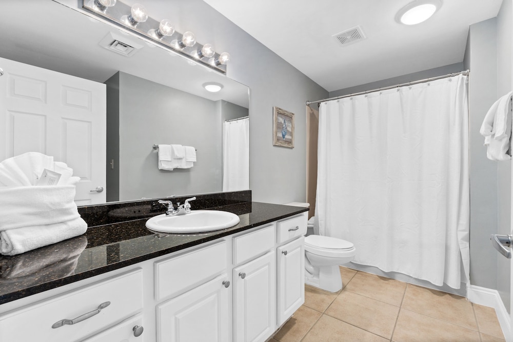 Calypso Beach Resort by Panhandle Getaways