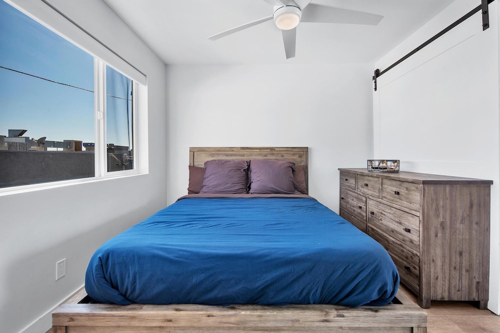 Rent Mission Beach Penthouse Roof Deck