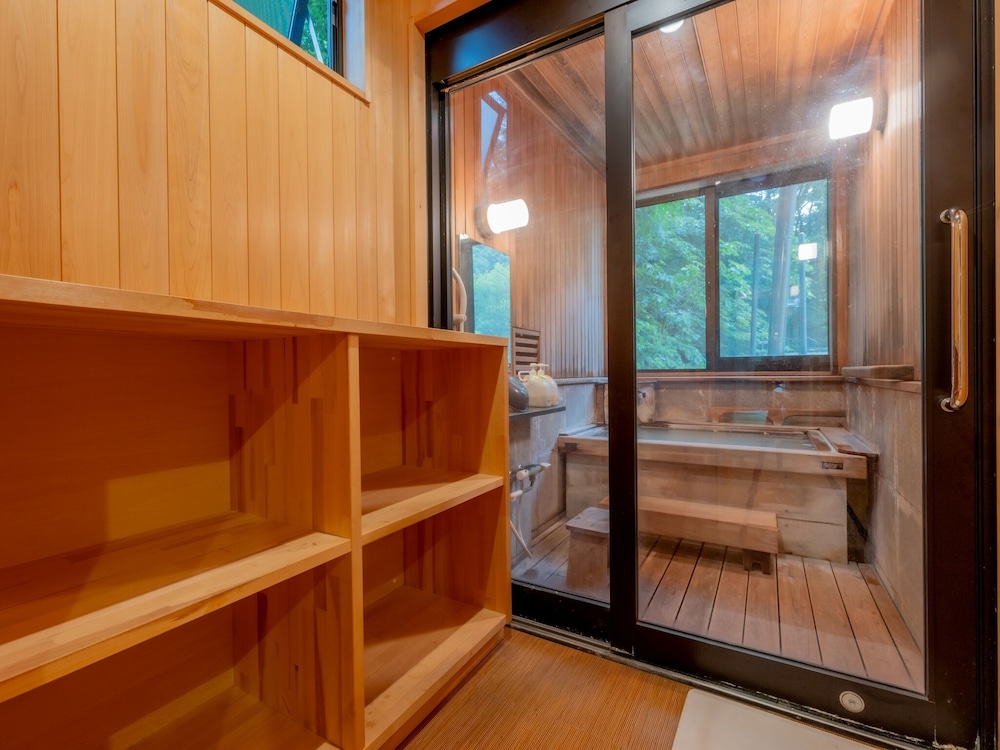 Goshikionsen Goshikinoyu ryokan