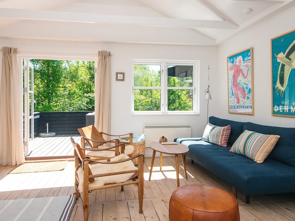 6 Person Holiday Home in Grenaa