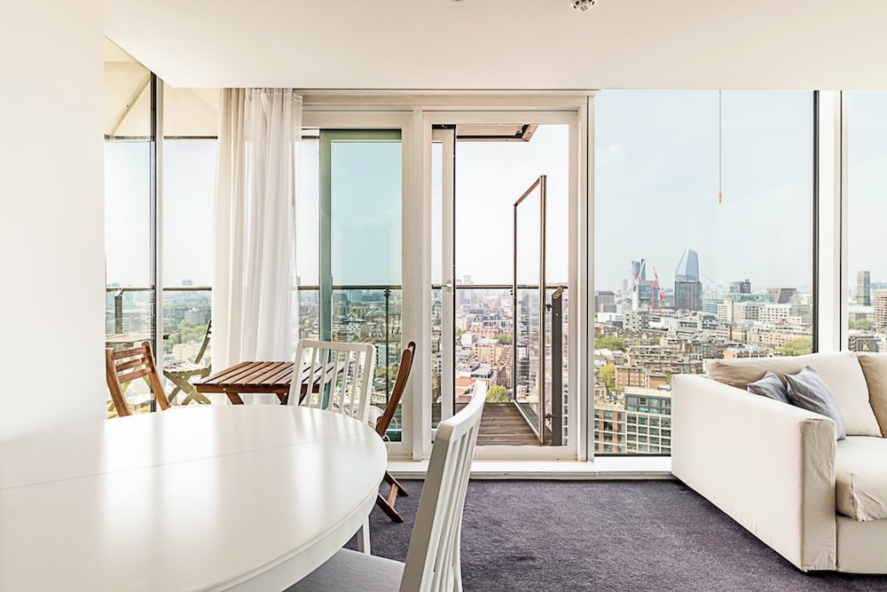 Skyline Serenity in Southwark