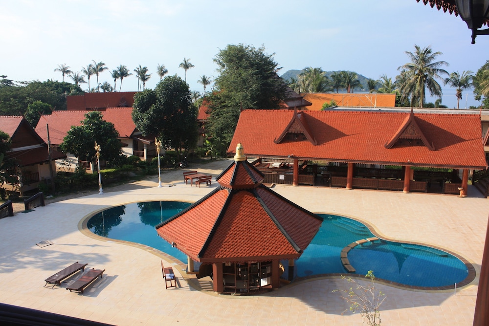 Grand Sea Beach Resort