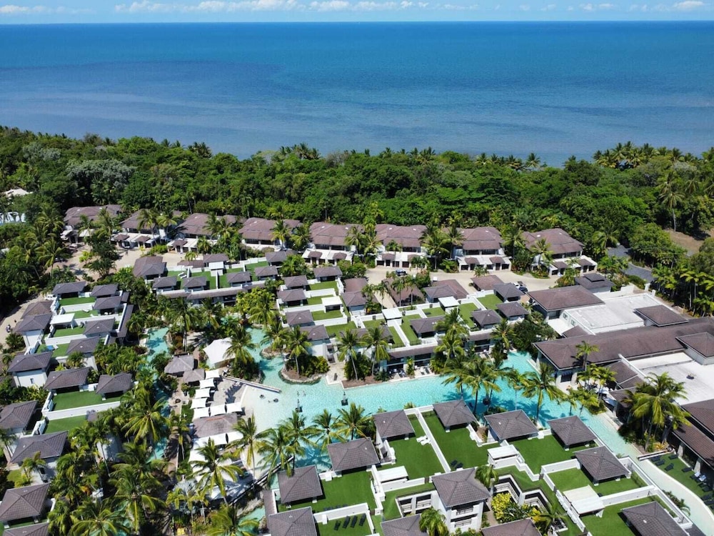 Hotel Pullman Port Douglas Sea Temple Resort & Spa