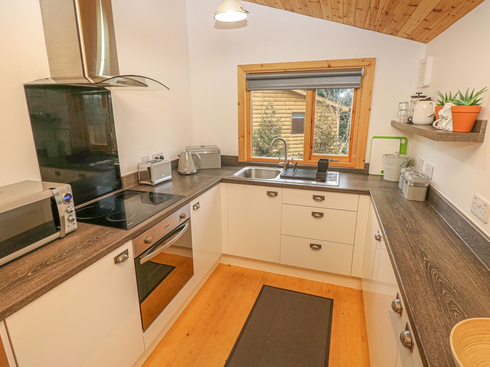 Willow Lodge view 5
