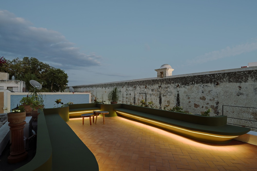 Hotel Casa Muralla - Image 1